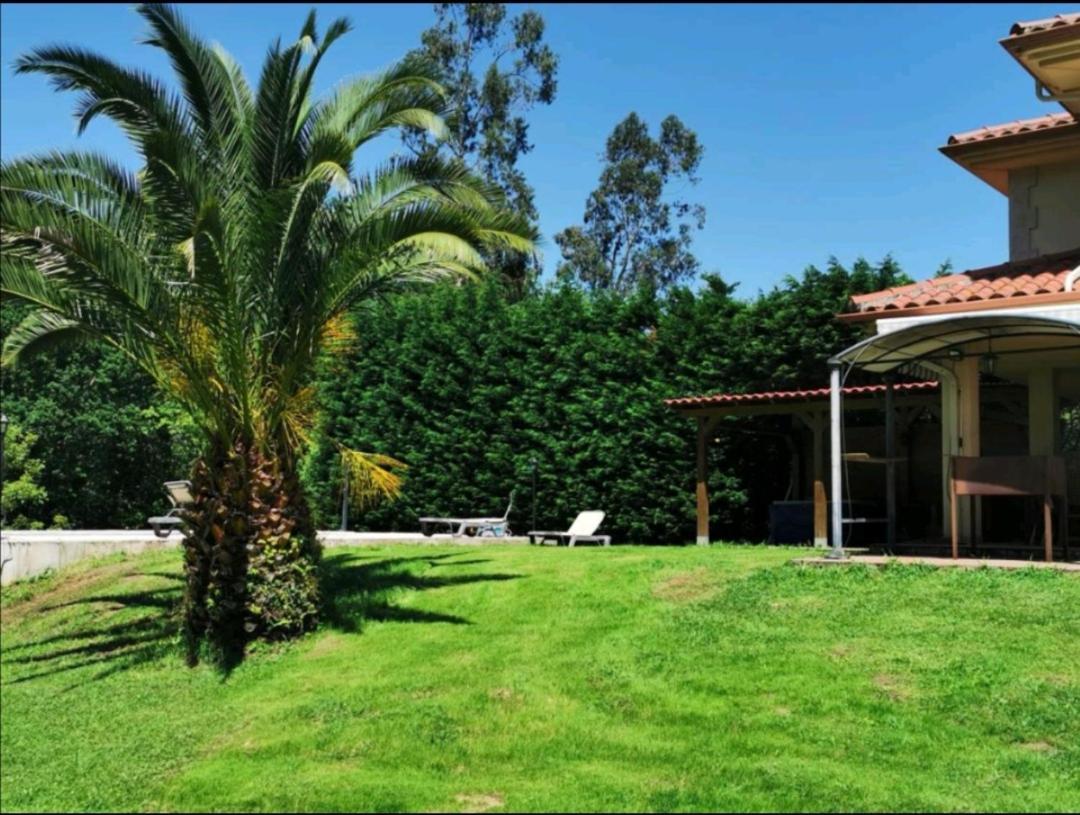 Villa Santa Ana Laredo Exterior photo